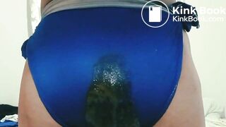 Woman poops panties