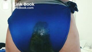 Woman poops panties