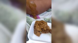 Hot girl shitting in tray and boyfriend eats it