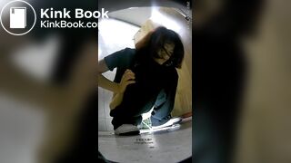 spy camera asian girl pee and shit.video_1328