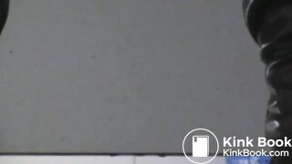 spy camera asian girl pee and shit.video_1370