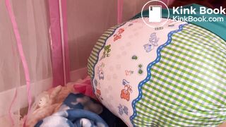 Pretty lightskin ebony takes a fleet enema and messes