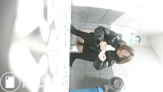 spy camera asian girl pee and shit.video_1247