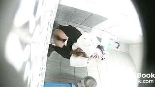 spy camera asian girl pee and shit.video_1247