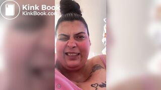 girl pooping on tiktok live