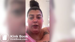 girl pooping on tiktok live