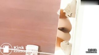 spy camera asian girl pee and shit.video_1353