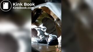 spy camera asian girl pee and shit.video_1257