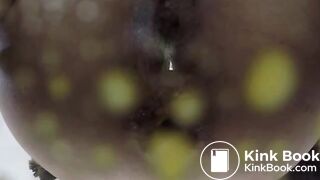 Japanese woman's toilet scene - video 92