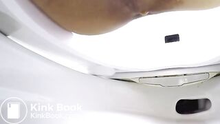 Japanese woman's toilet scene - video 74
