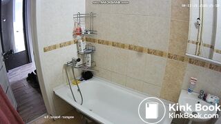 Big booty teen power pee and drop some bomb