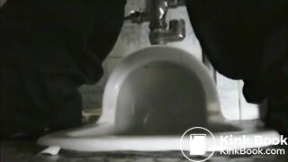 girl poop voyeur - video 115