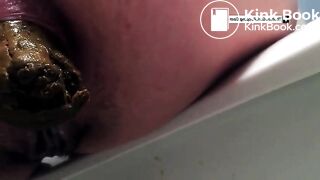 Girls pooping on toilet - video 31