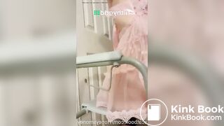 Princess H shitting
