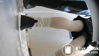 spy camera asian girl pee and shit.video_1231