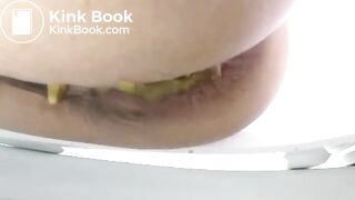 Japanese woman's toilet scene - video 73
