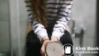 Ragazza con la diarrea parte 3