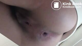 Japanese woman's toilet scene - video 105