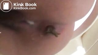 Japanese woman's toilet scene - video 121
