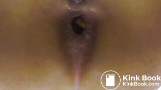 Japanese woman's toilet scene - video 88