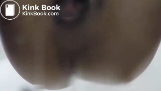 Japanese woman's toilet scene - video 84