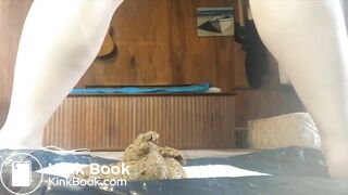 Hot girl shitting compilation - video 21