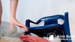 Scat from the chair - video 2