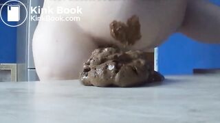 wet turds hug her asscheeks