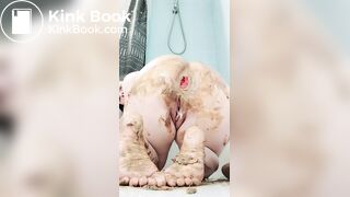 huge dildo in shitty ass