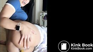 Hispanic girl poops while on her side