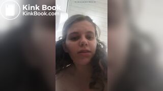 Novinha brasileira delícia cagando