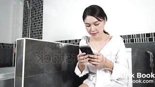 Ragazza giapponese con la diarrea