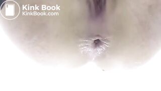 Japanese woman's toilet scene - video 98
