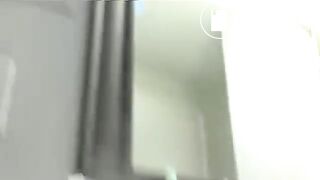 Sexy girl pooping - video 41