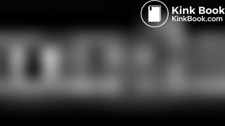 Amica di Facebook fa la cacca in bagno ( solo audio)