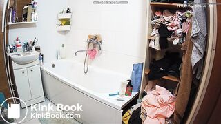 Some plops from beautiful women