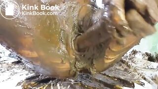 Scat Goddess Smearing Scat and Filling Her Pussy Part 1