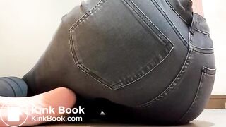 Sexy Hot White Teen Girl Soils Her Grey Jeans