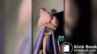 sexy bitch shits out m@rshmall0ws