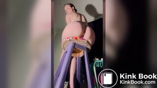 sexy bitch shits out m@rshmall0ws