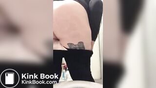 Milf pooping on toilet - video 3