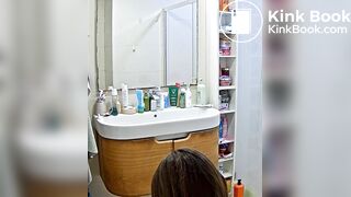 GIRL POOP TOILET - video 27