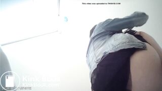 spy camera asian girl pee and shit.video_801