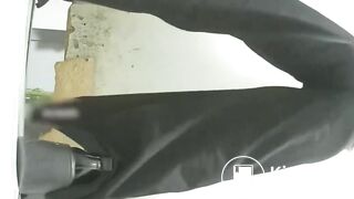 spy camera asian girl pee and shit.video_785