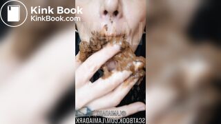Eating poop @lamiadark_
