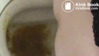 Japanese woman's toilet scene - video 51