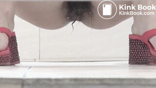 spy camera asian girl pee and shit.video_735