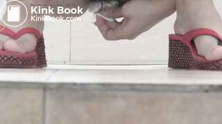 spy camera asian girl pee and shit.video_735