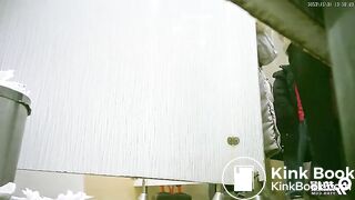 spy camera asian girl pee and shit.video_721