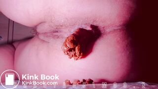 Lovely pooping @scatdark